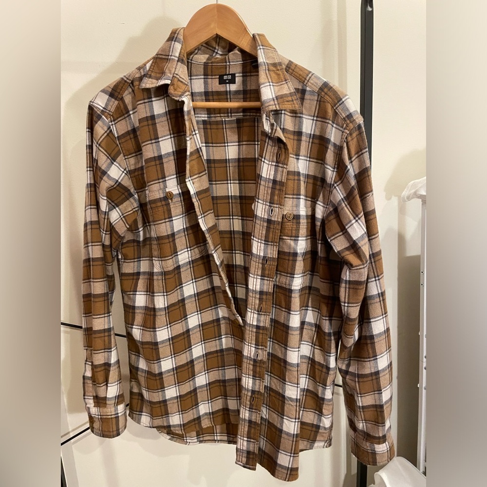 Uniqlo Button Down Flannel